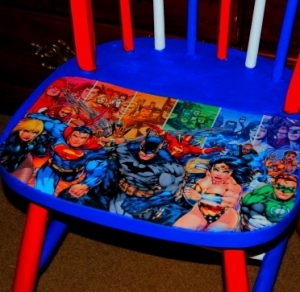 Decoupage Justice League Chair